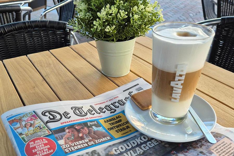 Compleet ontbijt of koffie met gebak bij LunchBreek in Hillegom