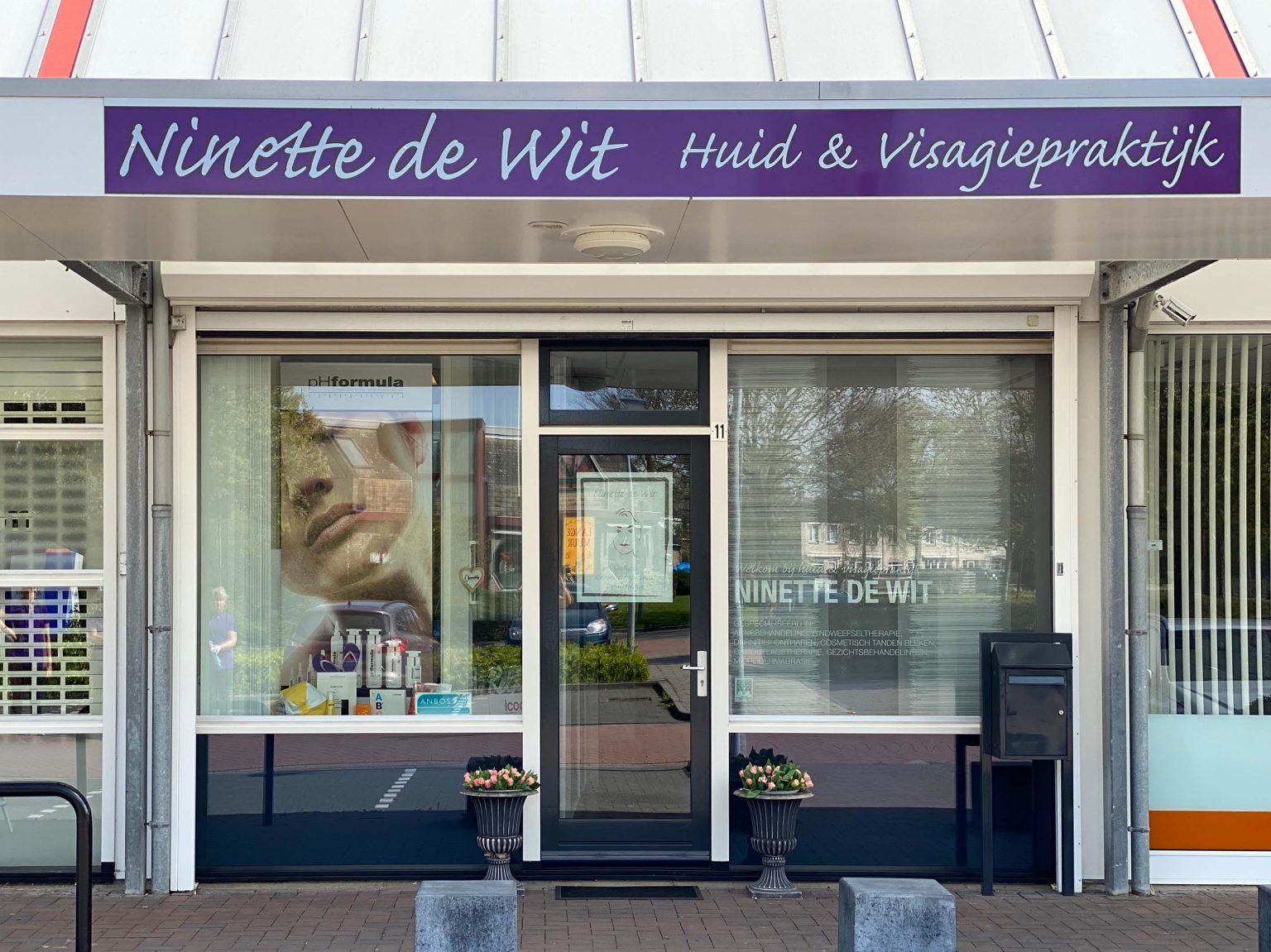 Huidanalyse + peeling bij Medisch Schoonheidsspecialist Ninette de Wit